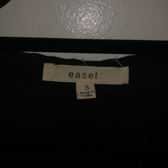 Cute detailed embroidered jacket - Picture 3 of 4